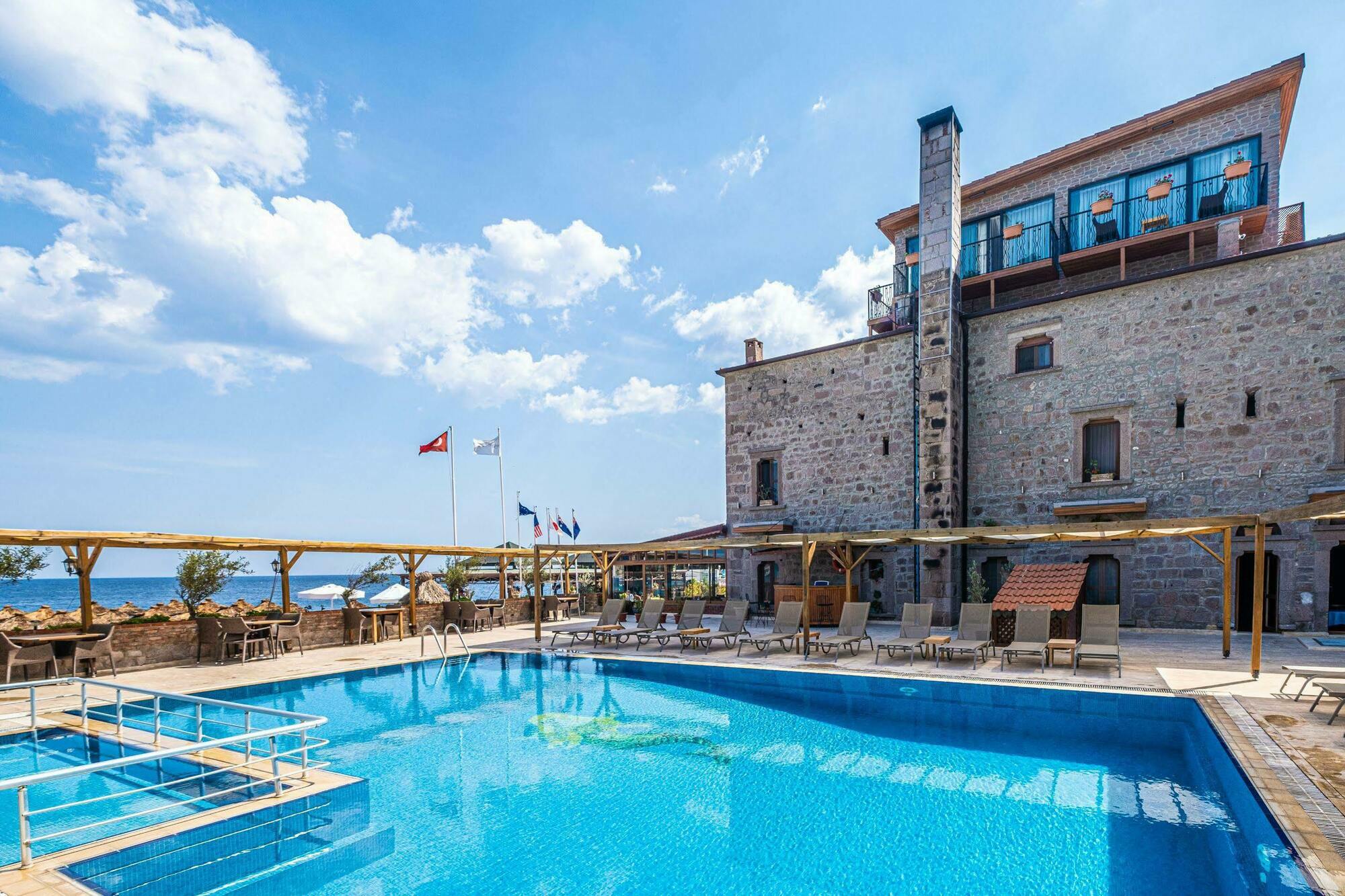 Assos Kervansaray Hotel - Special Category Eksteriør bilde